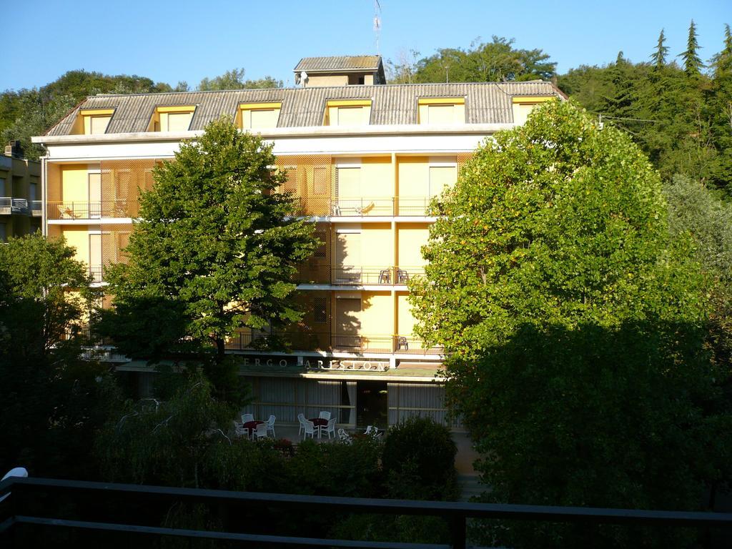 Albergo Ariston Tabiano Terme Екстер'єр фото