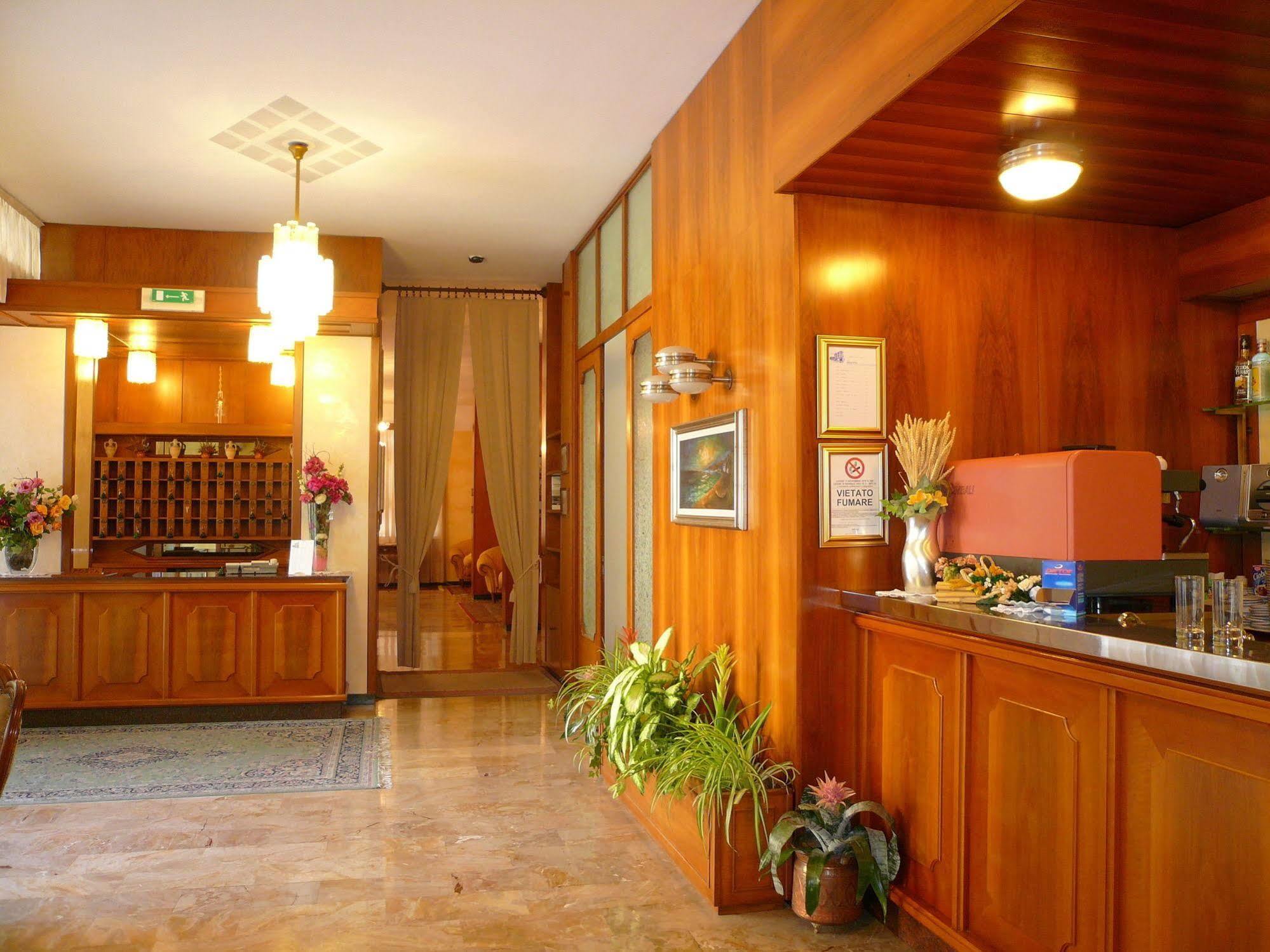 Albergo Ariston Tabiano Terme Екстер'єр фото