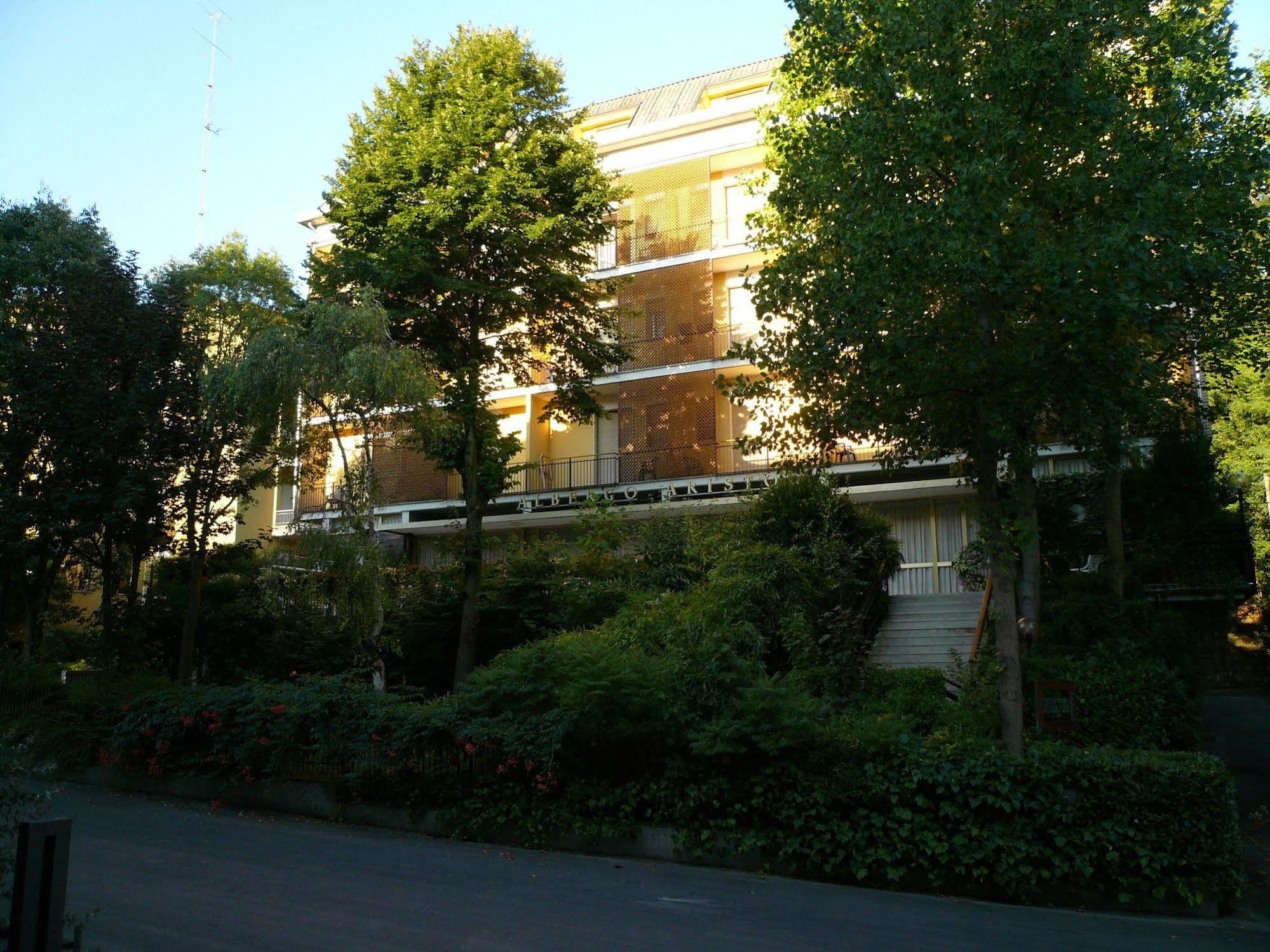 Albergo Ariston Tabiano Terme Екстер'єр фото